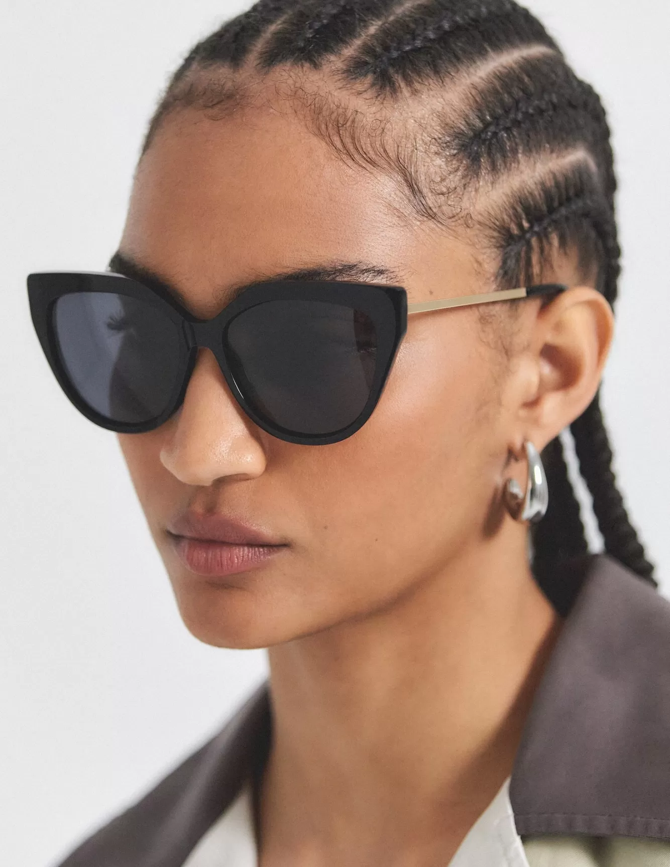 Derek Lam Campbell Cat Eye Oversized Sunglasses Black Cheap